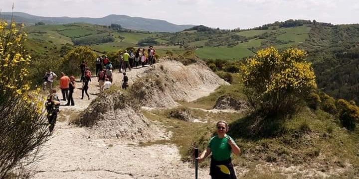 I camminatori nelle campagne di San Giovanni delle Contee Cretoni di San Giovanni delle Contee