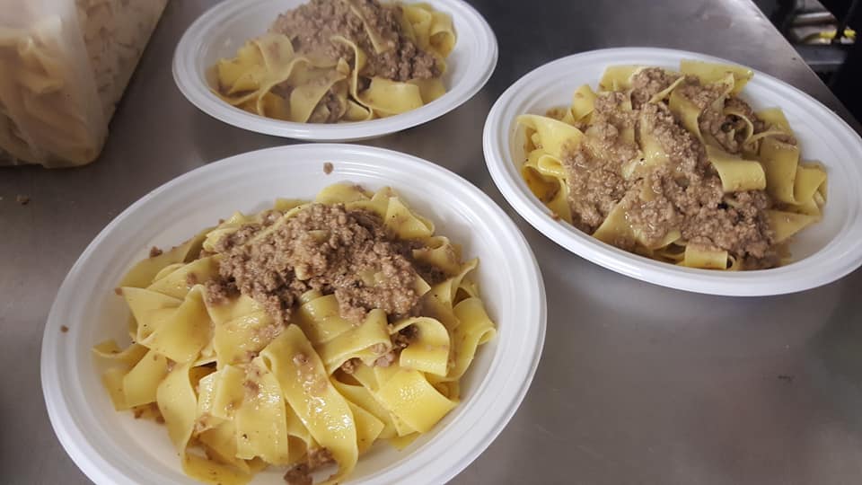 Tre piatti di pappardelle al cinghiale